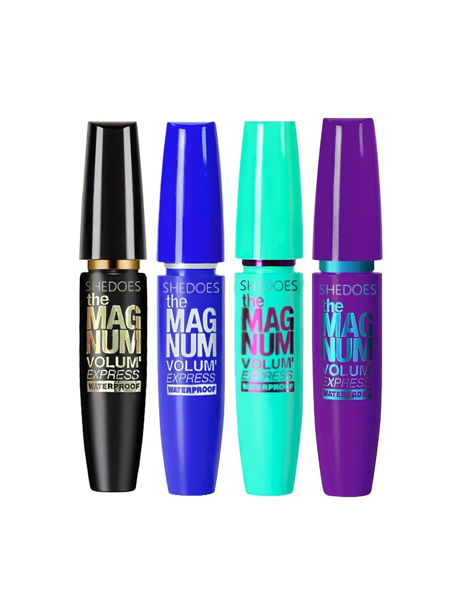 Máscara de pestañas líquida Luxury Glow 4D Black: fórmula que espesa, alarga y riza las pestañas.