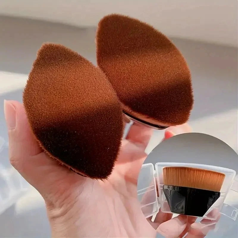 Brocha de maquillaje LuxuryGlow Magic Foundation: fibra suave de alta densidad y portátil