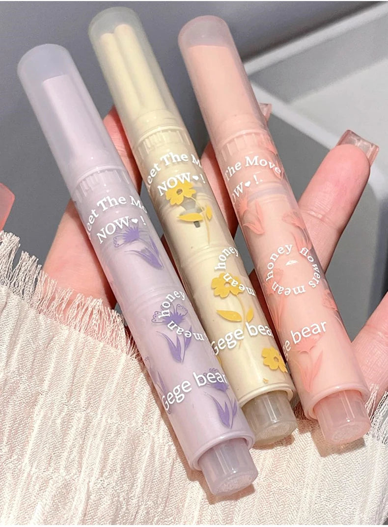 Lápiz labial Gege Bear Honey: labial hidratante en gelatina con acabado brillante.