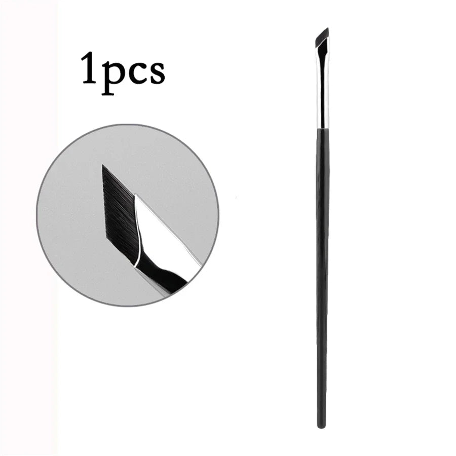 WOKO Ultra-Thin Precision Blade Eyeliner & Eyebrow Brush – White Wooden Handle