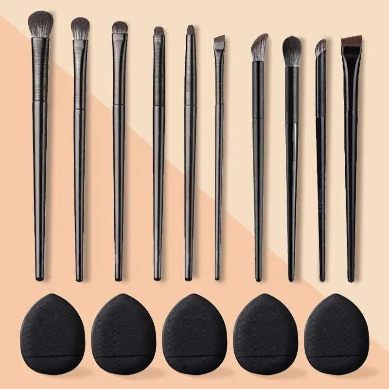 LuxuryGlow 10-Piece Soft Eyeshadow Brush Set – Precision Eye Makeup Tools
