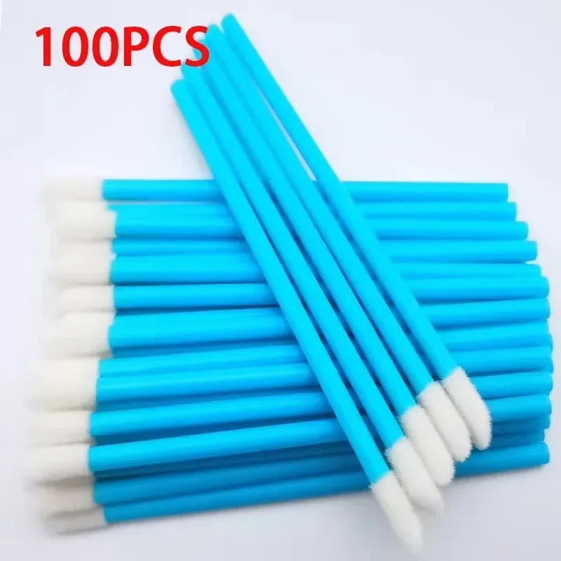 Aplicadores de brillo labial desechables CNKESS (50/100 pinceles suaves)
