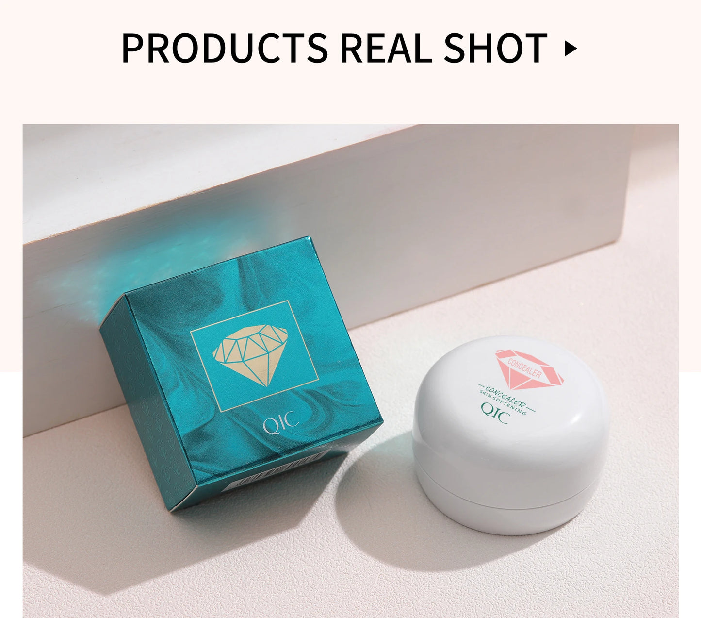 Corrector y crema BB QIC de alta cobertura, resistente al agua: de larga duración y antiojeras.