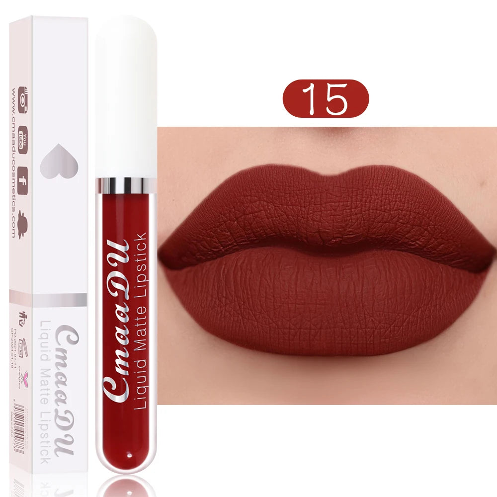 Brillo labial mate CmaaDu: labial resistente al agua y de larga duración en intensos tonos rojos.