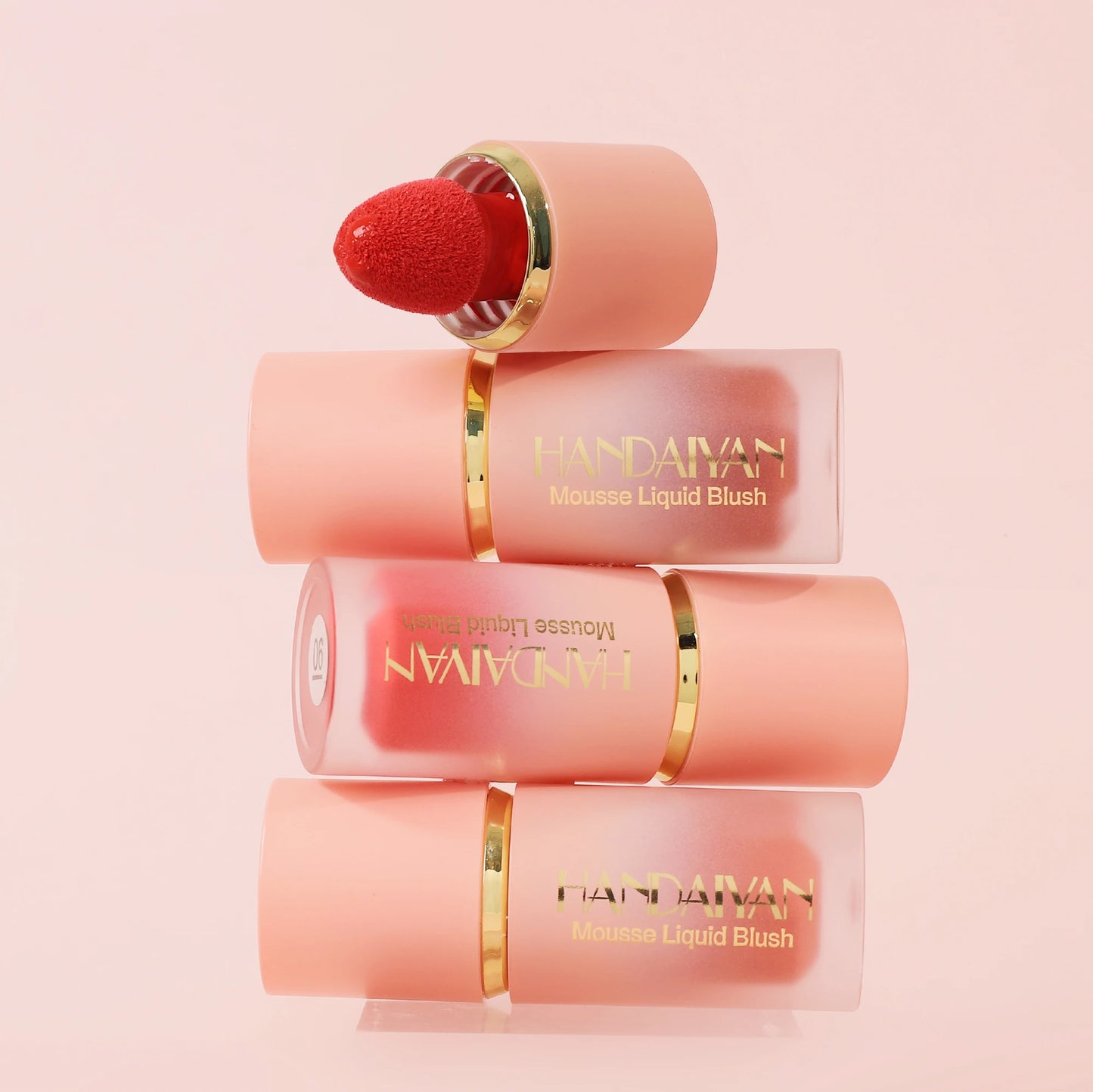 أحمر خدود سائل مطفي من هانديان بستة ألوان - يدوم طويلًا، مقاوم للماء، مع إسفنجة تطبيق