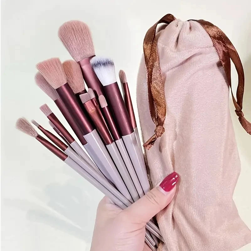 Juego de brochas de maquillaje suaves profesionales LuxuryGlow: 13, 14, 15 y 16 piezas para base, sombras de ojos, polvos y kabuki.