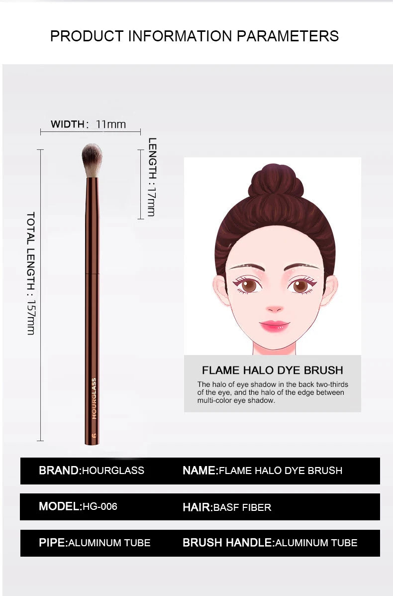 فرشاة دمج مدببة رقم 6 من Hourglass - أداة ظلال عيون ناعمة ولطيفة على البشرة