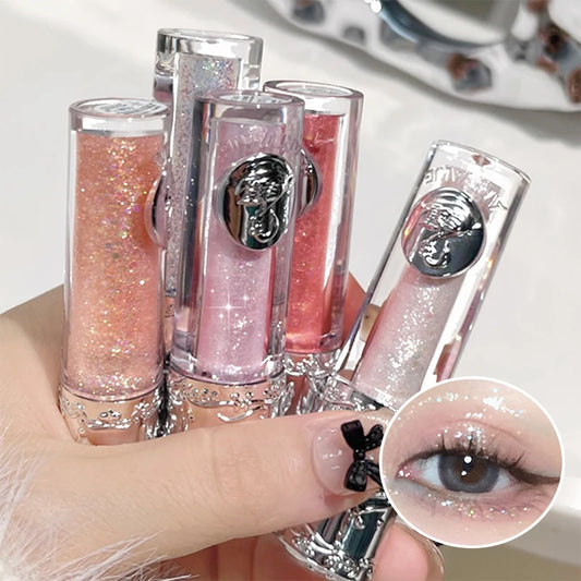 Sombra de ojos líquida con brillo Balletism: resistente al agua y con brillo duradero