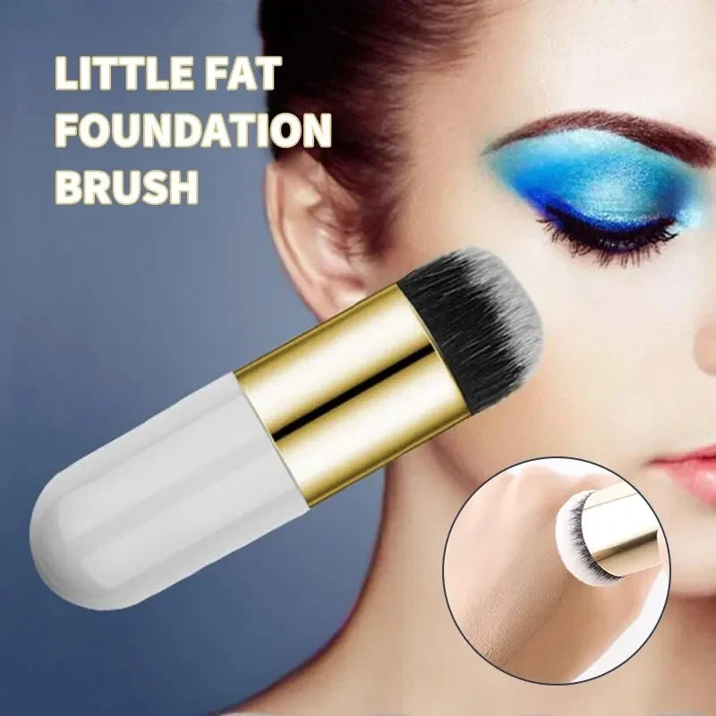 LuxuryGlow Mushroom Head Foundation Brush – Seamless, Streak-Free BB Cream Applicator