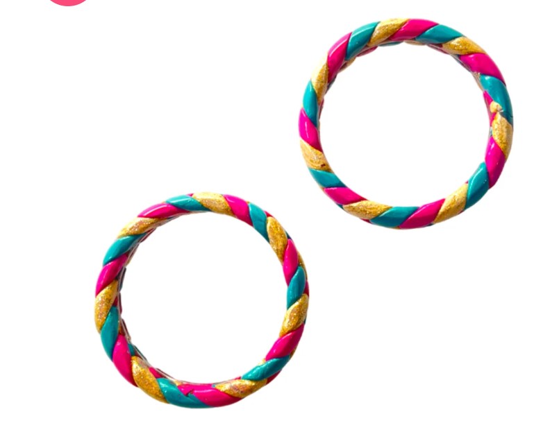 LuxuryGlow Lac Bangles Handmade Rajasthani Lac Bangles – Blue Rani Cream with Golden Zari | LuxuryGlow