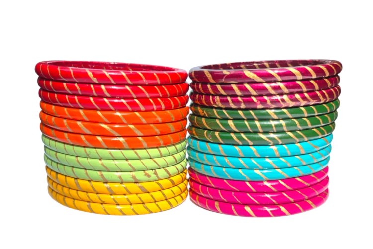 LuxuryGlow Lac Bangles Handmade Rang Birangi Lac Ki Chudiyan – Multicolor Lakh Bangles by LuxuryGlow.