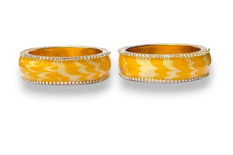 LuxuryGlow Metal Bangles Artful Luxury Marble Wave Gold Brass Lac Bangles – Handcrafted Metal Elegance by