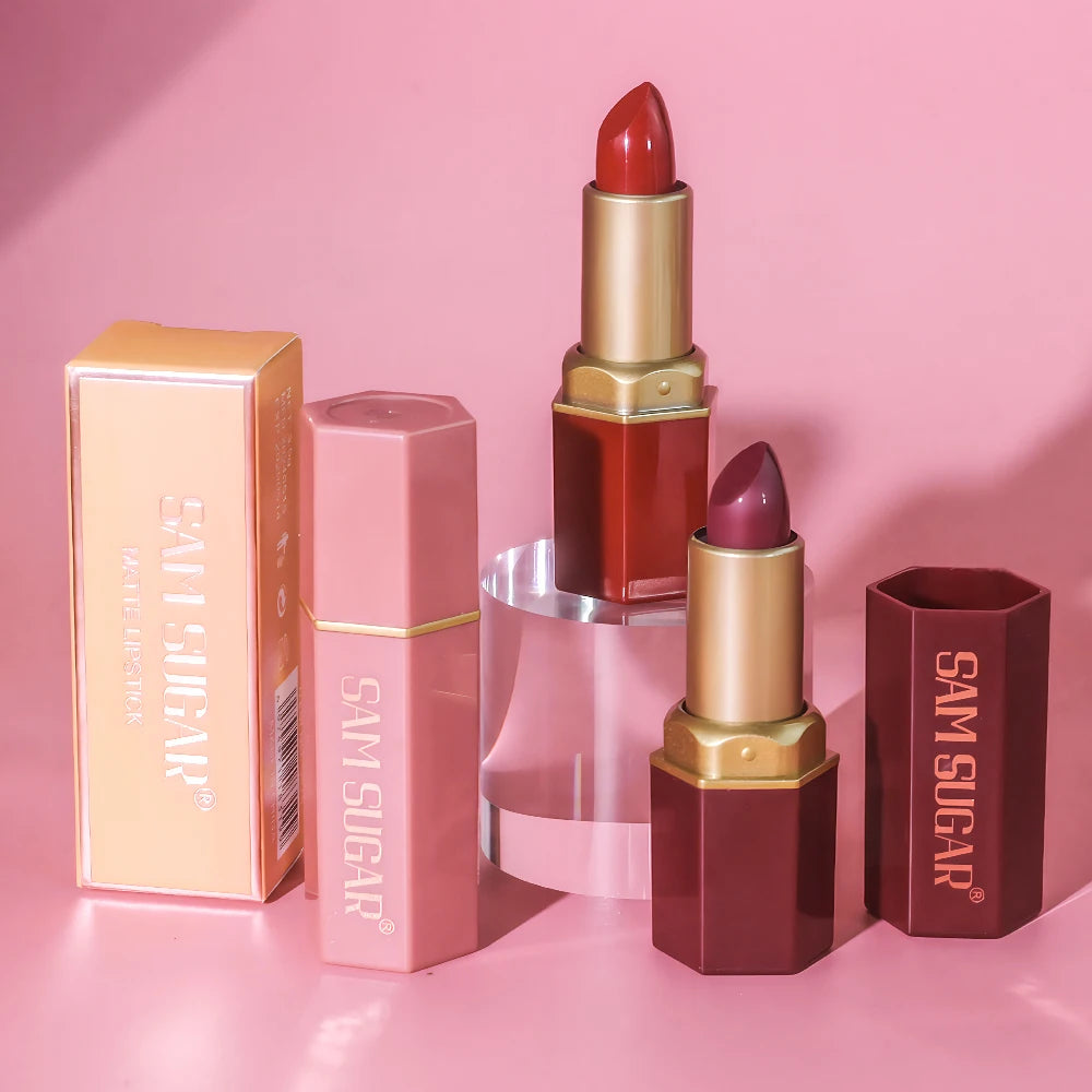 Lápiz labial mate SAM SUGAR de 6 colores: duradero, antiadherente y con acabado aterciopelado (resistente al agua y a las manchas)