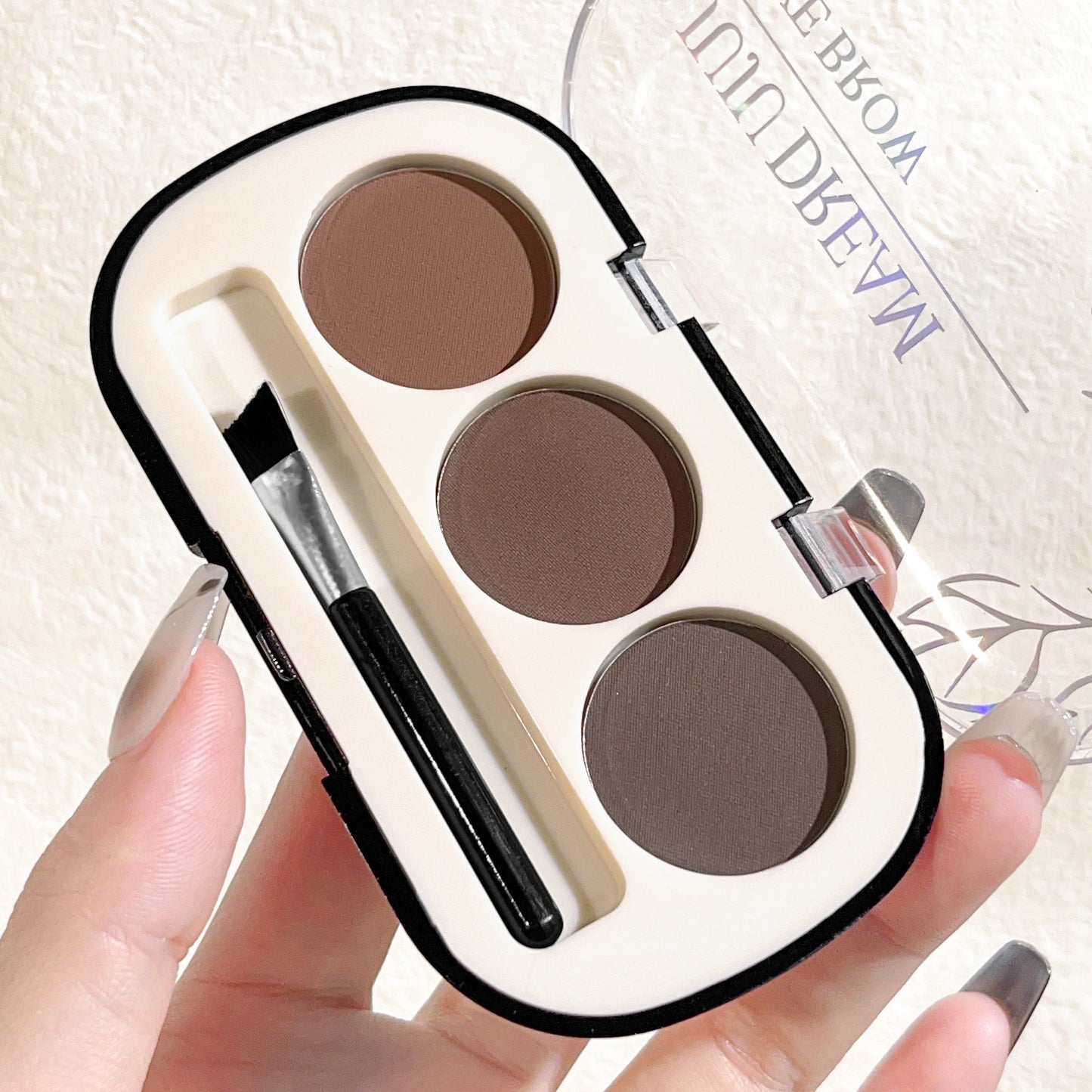 LuxuryGlow&nbsp; 3-Color Eyebrow Powder Palette with Brush – Long Lasting, Natural Finish