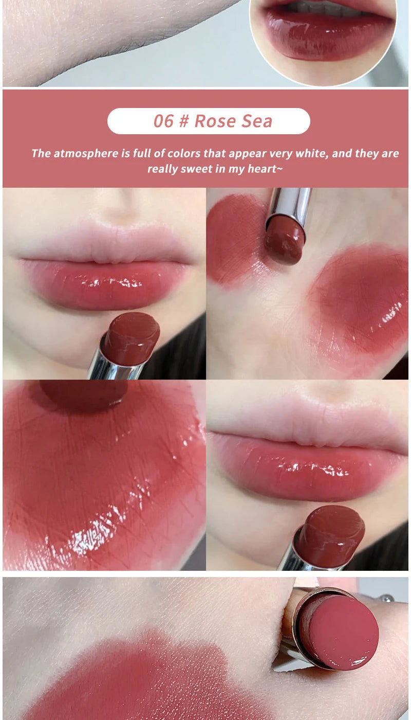 أحمر شفاه مرطب خفيف الوزن من LuxuryGlow - ناعم غير لامع، مرطب وغير لزج