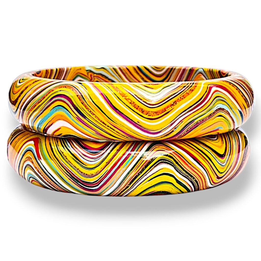 LuxuryGlow Lac Bangles  SparkleWave Luxe – Handcrafted with Vibrant Colors & 18K Gold Sparkle |