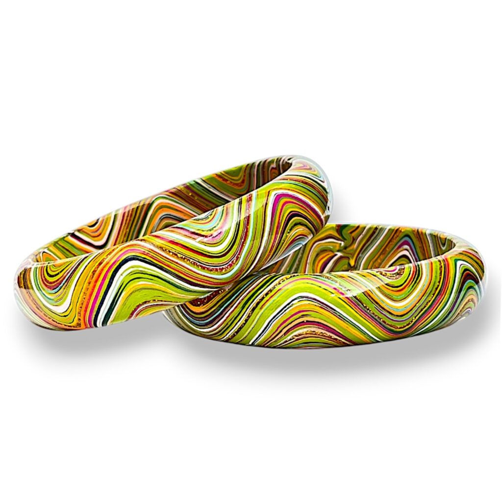 LuxuryGlow Lac Bangles  SparkleWave Luxe – Handcrafted with Vibrant Colors & 18K Gold Sparkle |