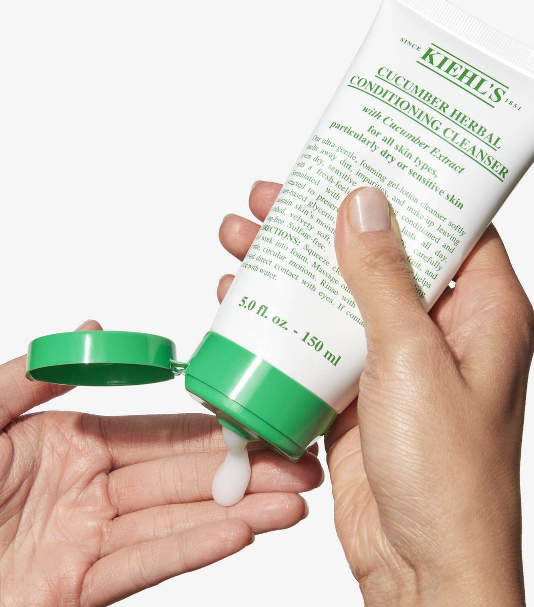 Cucumber Herbal Conditioning Cleanser – Gentle Hydration for Dry & Sensitive Skin