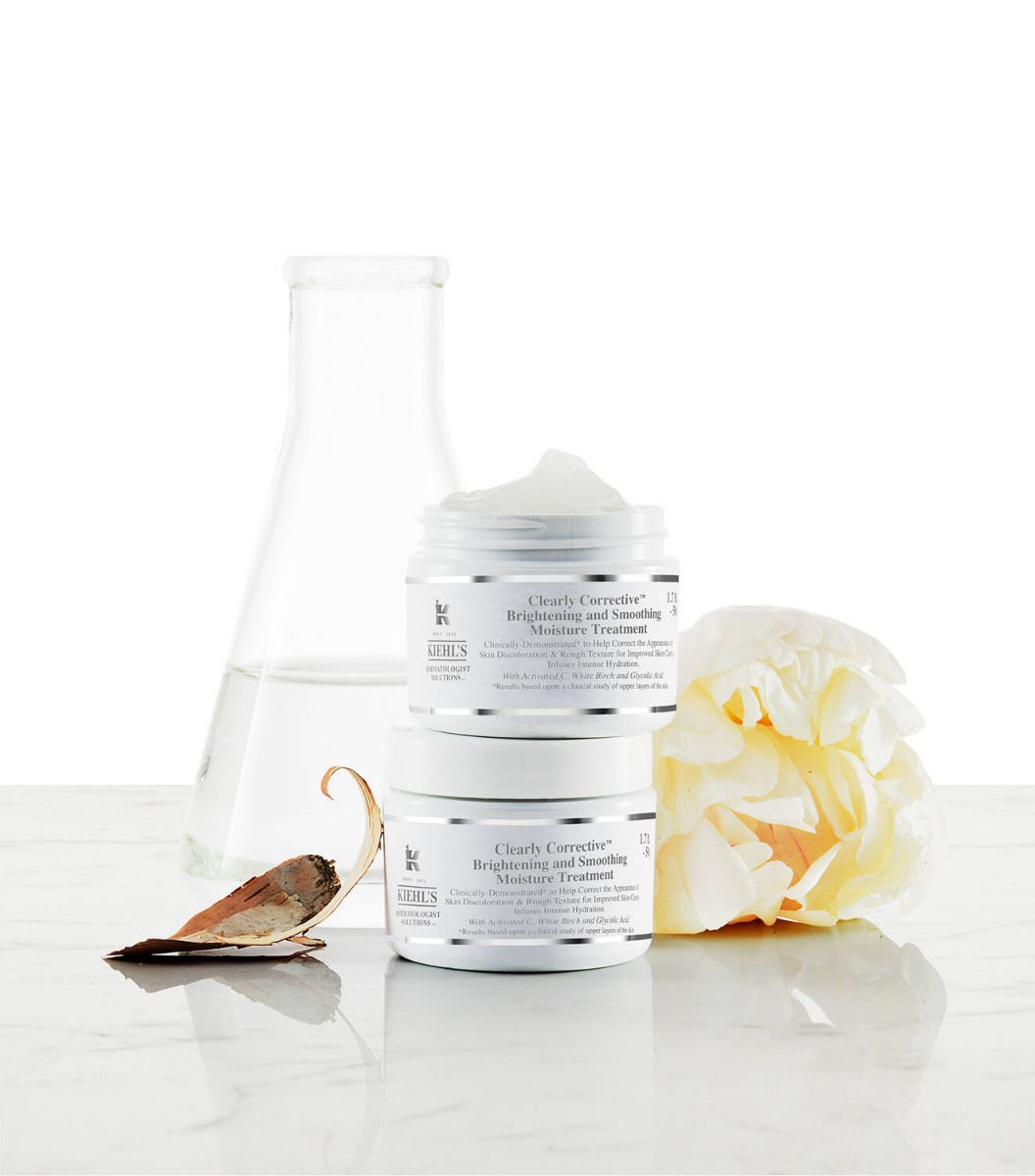 Clearly Corrective Brightening Moisture Treatment – Dark Spot & Tone Corrector