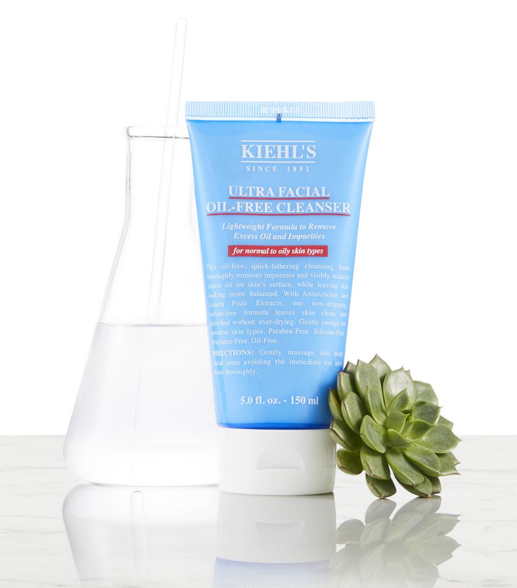 KIEHL’S Ultra Facial Oil-Free Foaming Cleanser – Deep Clean, Oil Control & Fresh Hydration